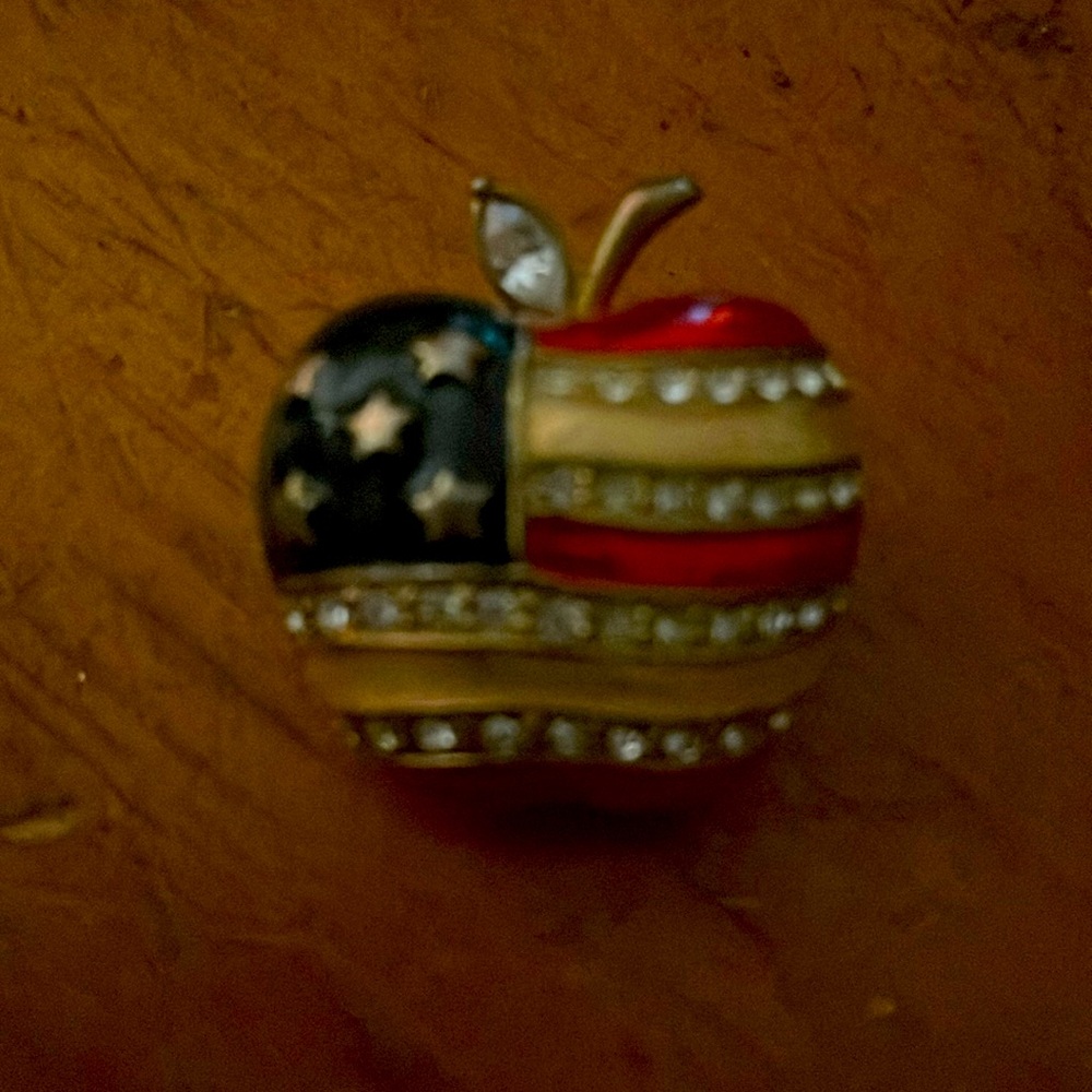 Vintage Apple American Flag with Rhinestones Brooch Pin